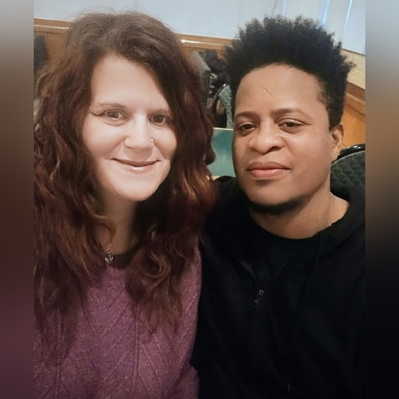 Meet your Posher, Laura - Picture 6 of 16